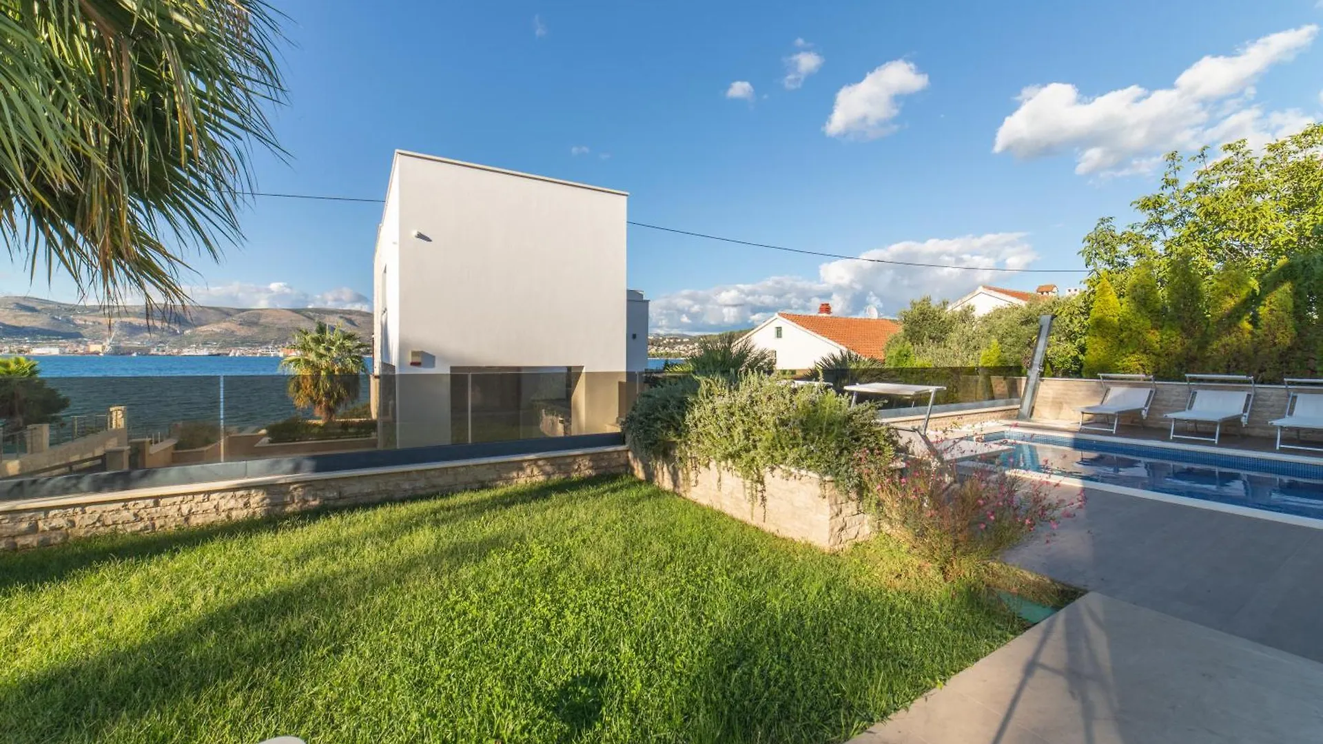 Villa With 2 Pools, And Sauna Sunce Trogir Croatia